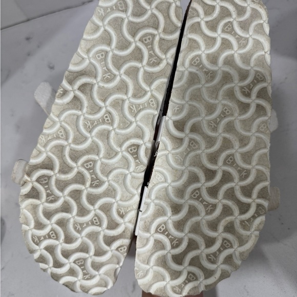 Birkenstock White Sandals - Picture 5 of 5